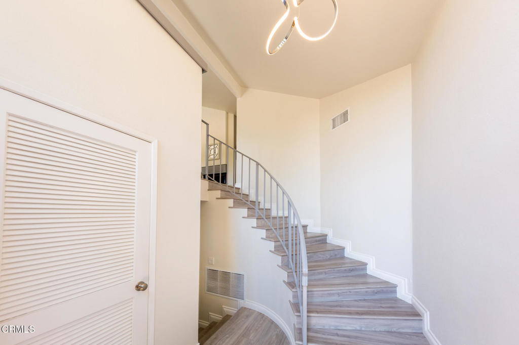 Properties 1 15 Sparrowhawk Lane
