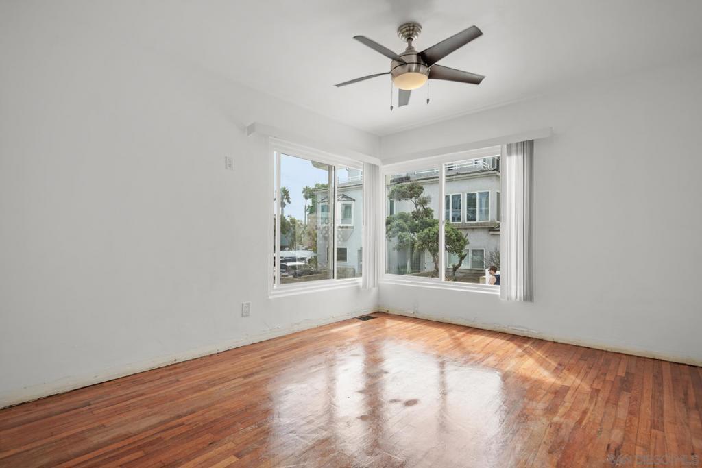 Mission Beach - Residential Income