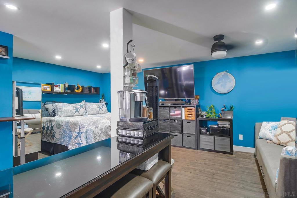 Mission Beach - Residential Income