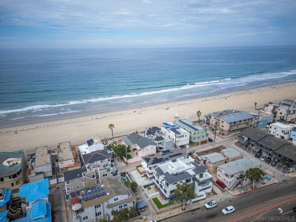 Mission Beach - Residential Income