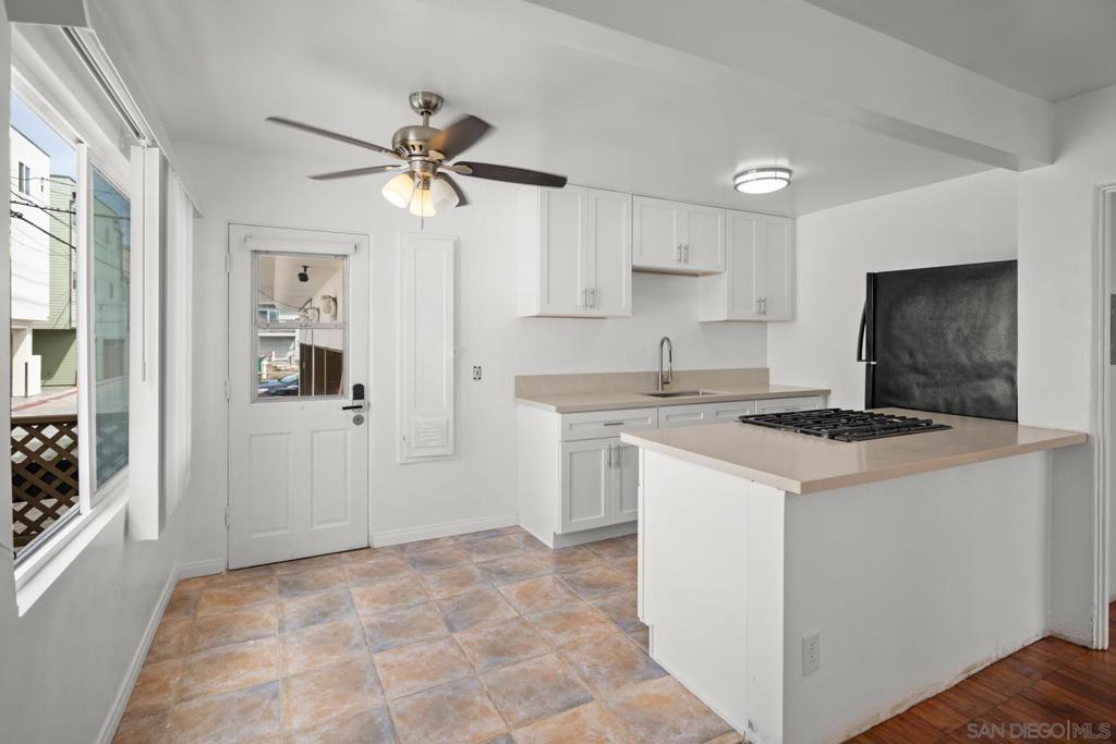Mission Beach - Residential Income