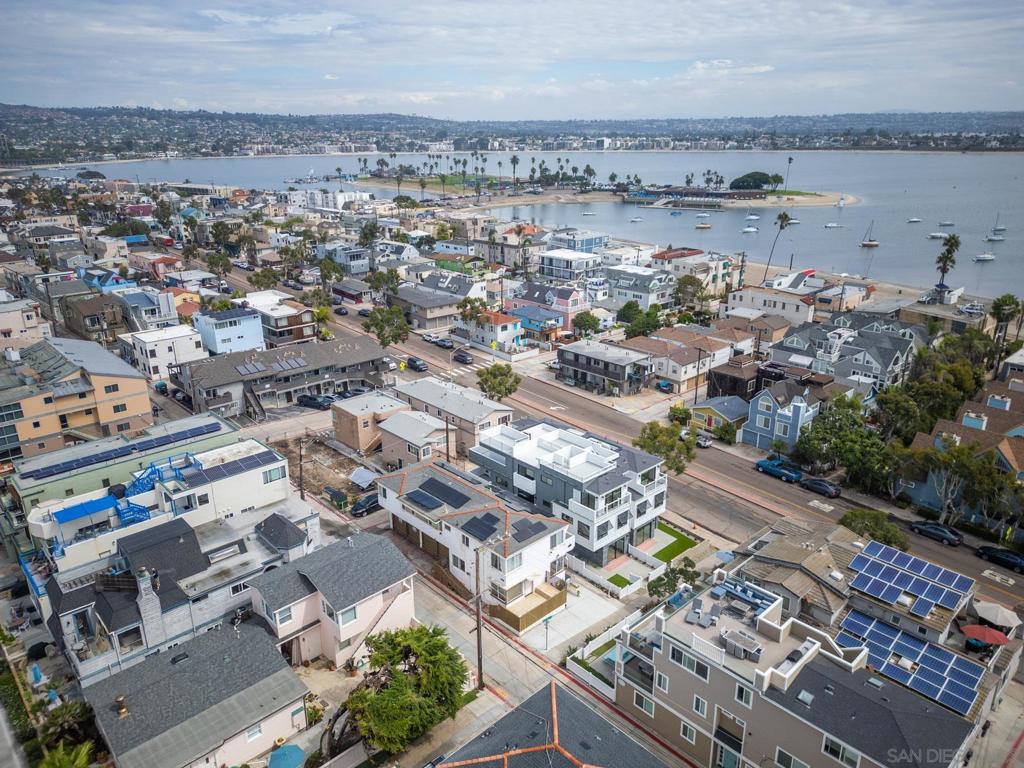 Mission Beach - Residential Income