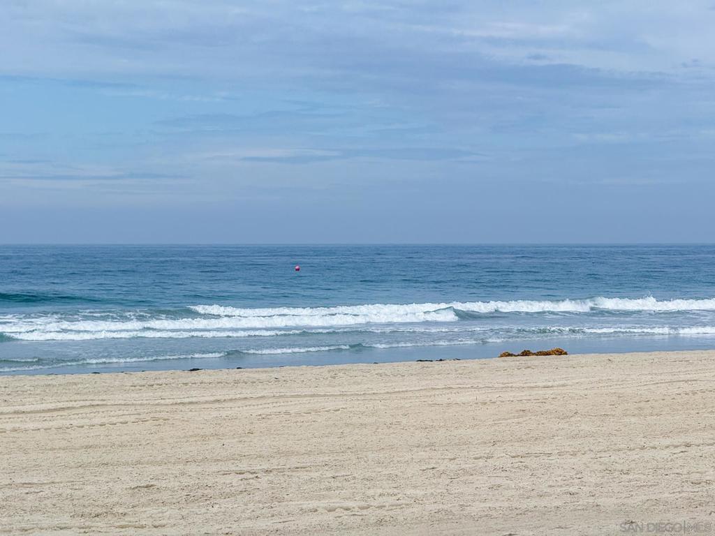 Mission Beach - Residential Income