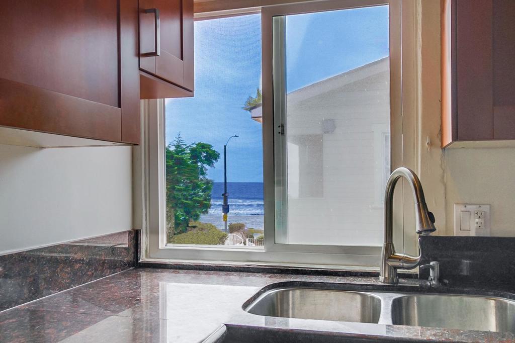 Mission Beach - Residential Income
