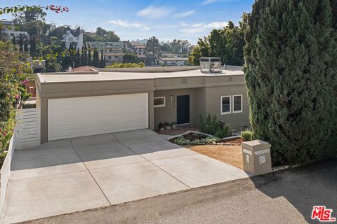 Photo of 2615 Silver Ridge Avenue, Los Angeles, CA 90039 (MLS # 26640693)