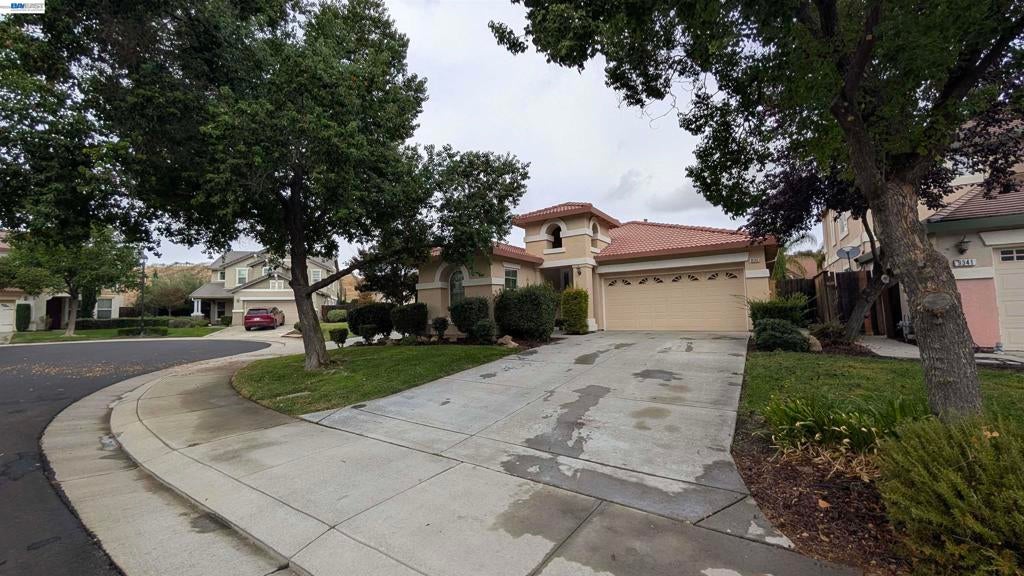 9345 Jacks Pl