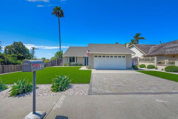 832 GRAPEVINE RD, VISTA, CA 92083 - Image 9fb52f41dd5c4e2cdbba71efaa765484/471998069