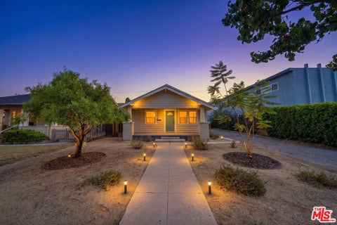 Photo of 361 W Wilson Avenue, Glendale, CA 91203 (MLS # 26988413)