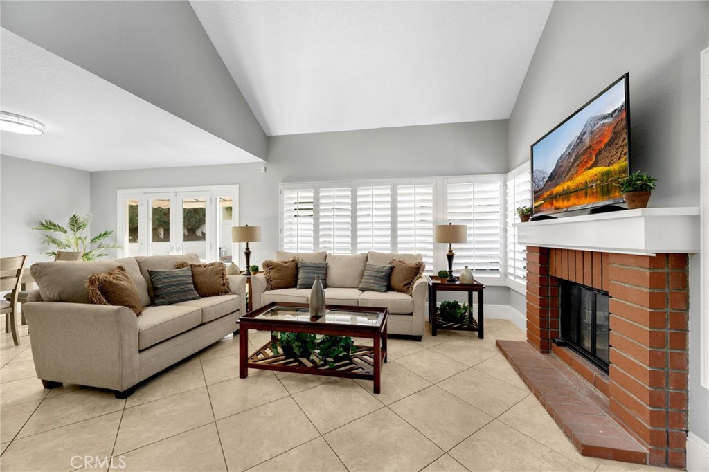 1746 Coach Place