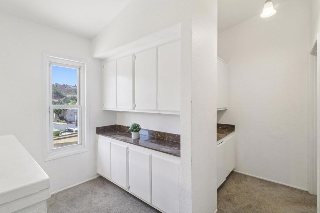 Lakeside - Residential