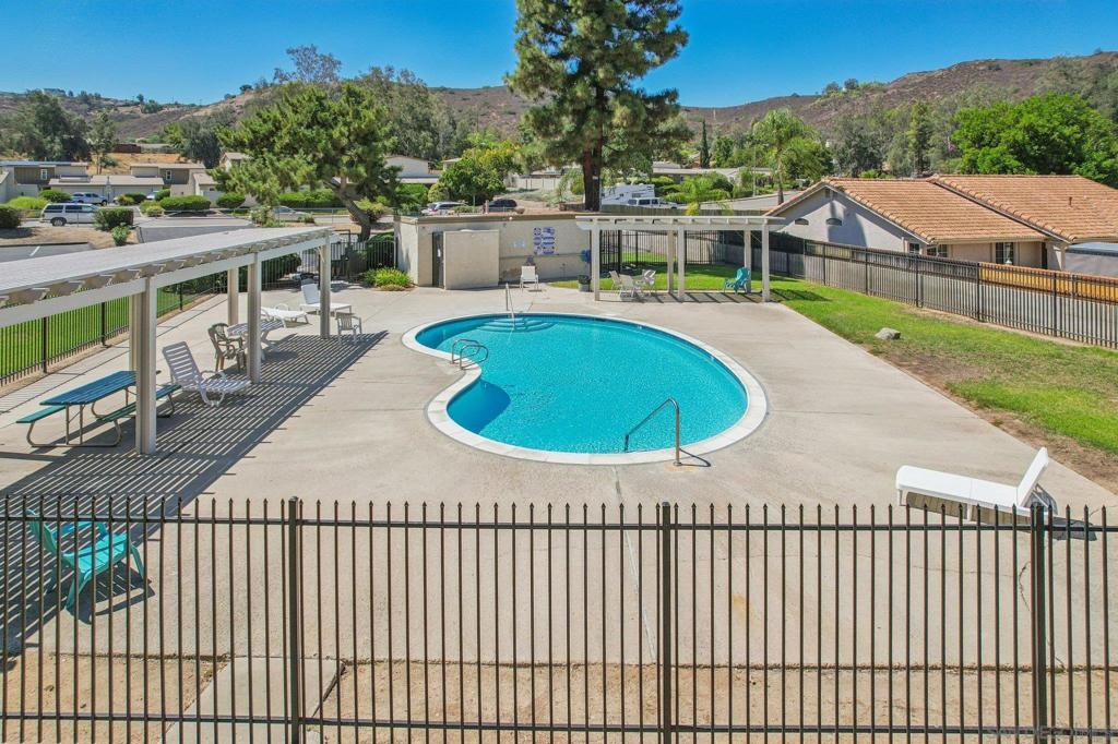 Lakeside - Residential