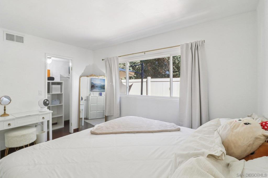 Lakeside - Residential