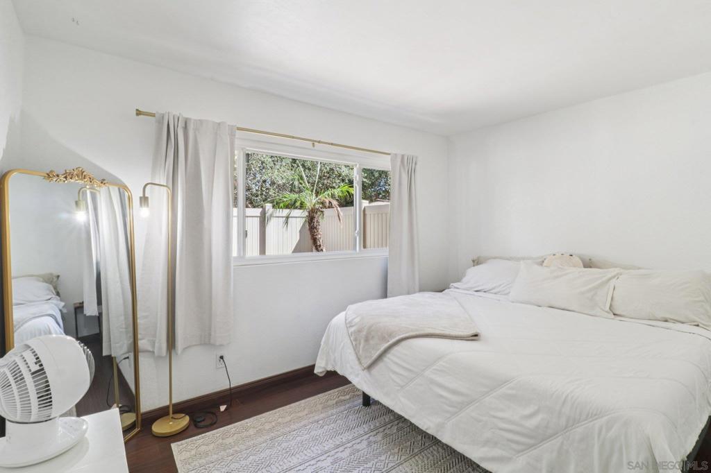 Lakeside - Residential