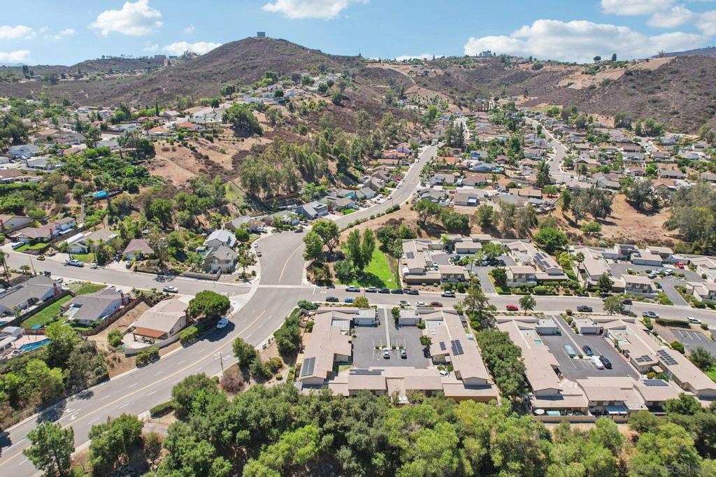 Lakeside - Residential