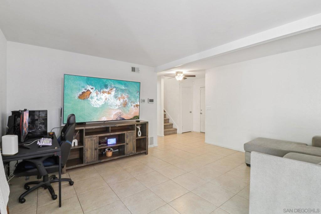 Lakeside - Residential