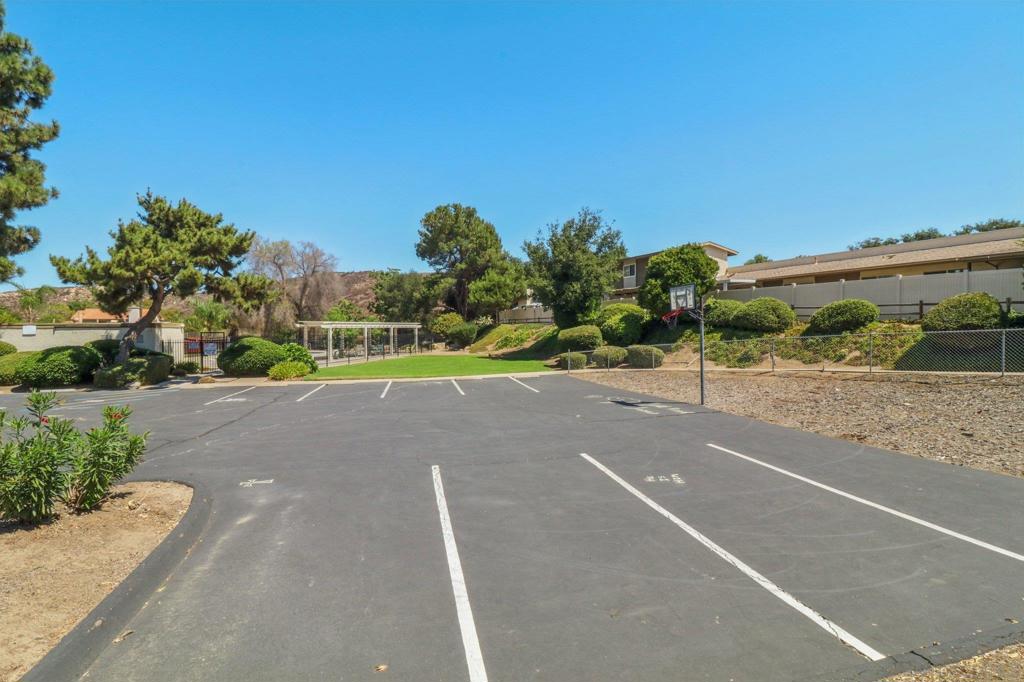 Lakeside - Residential