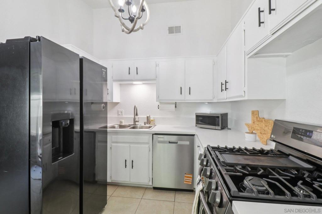 Lakeside - Residential