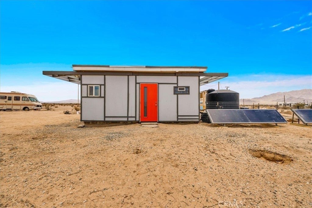 84951 Amboy Road