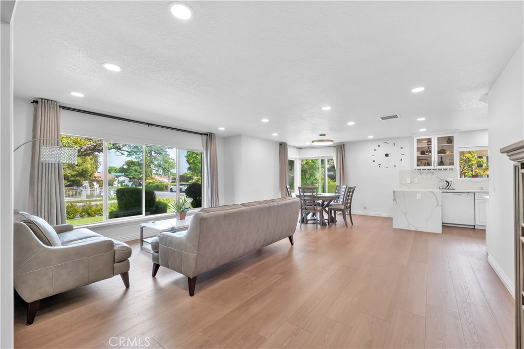 1931 El Sereno Ave