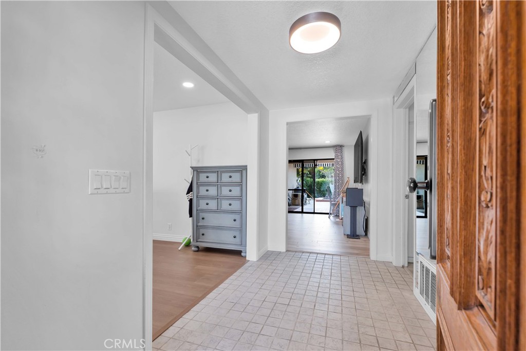 1931 El Sereno Ave