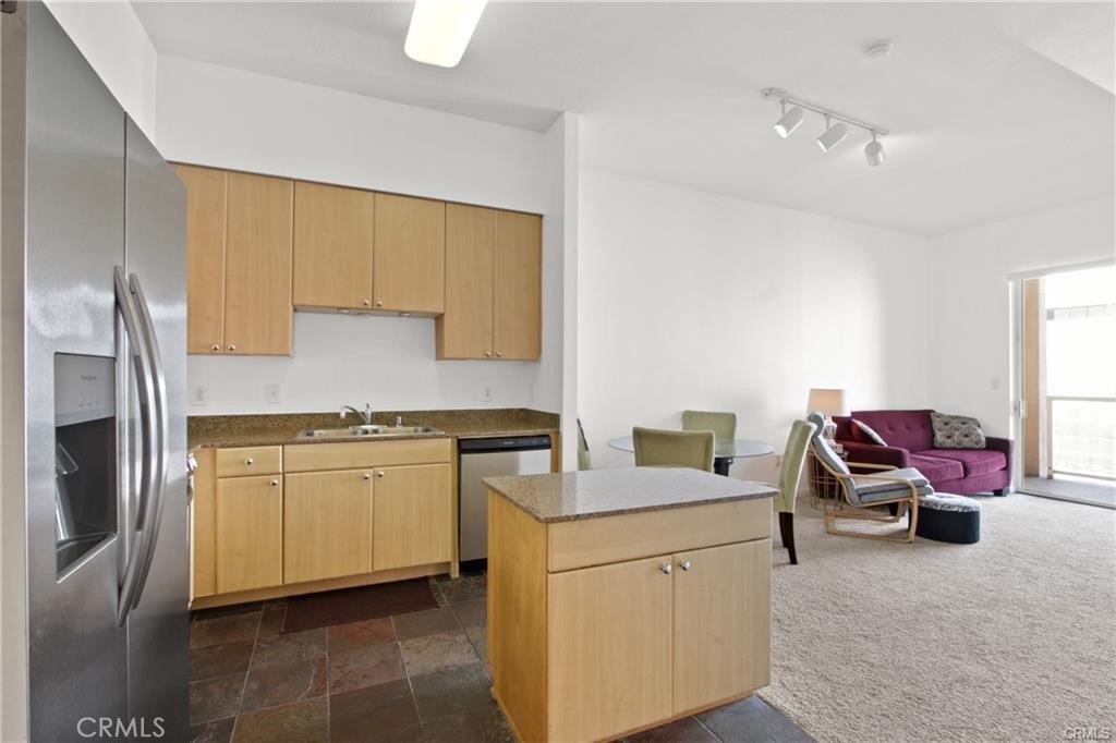 488 E Ocean Boulevard 1109