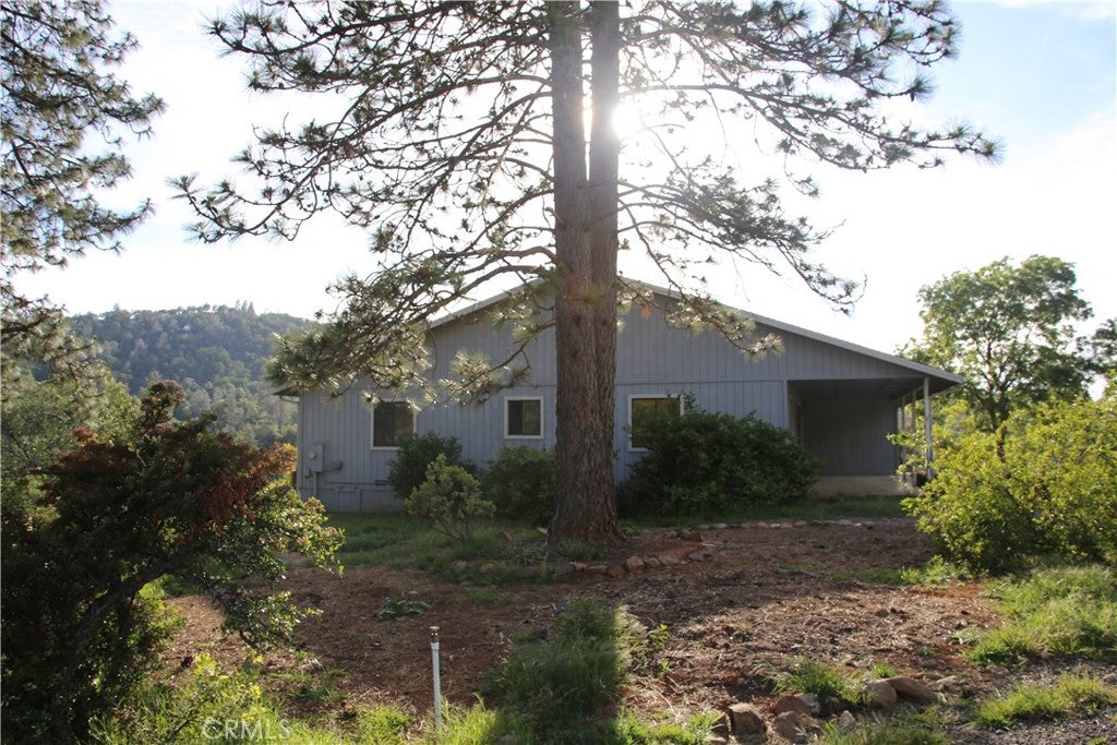 5636 E Whitlock