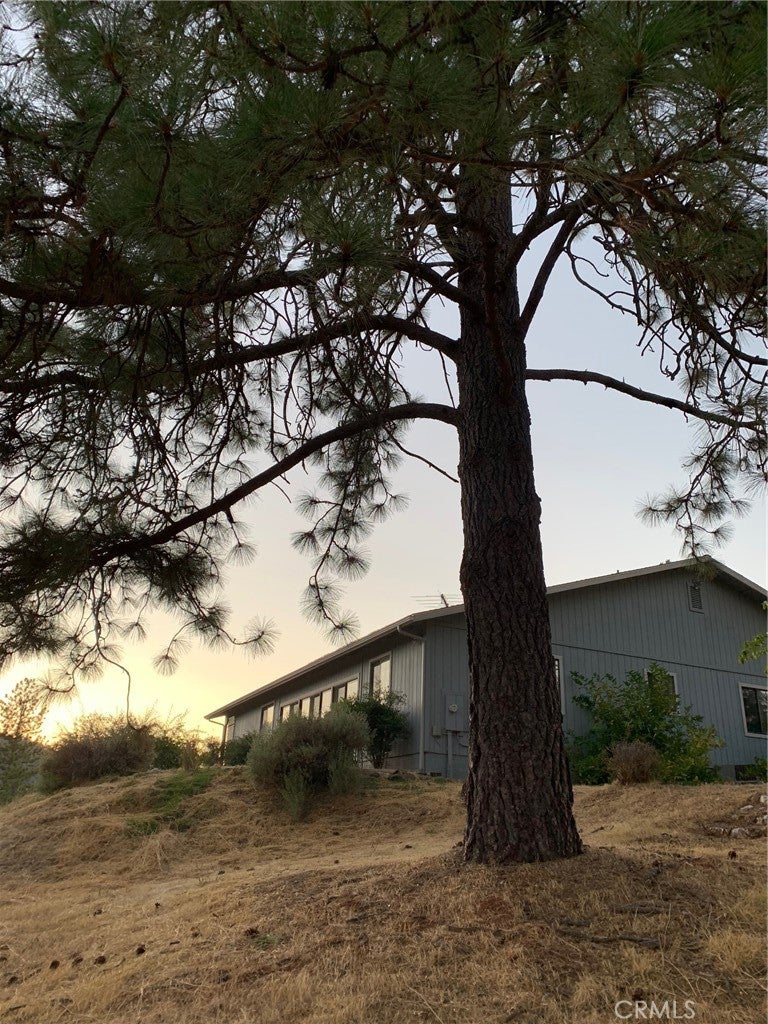 5636 E Whitlock