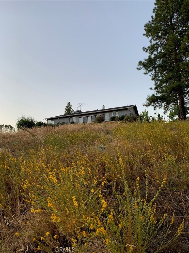 5636 E Whitlock