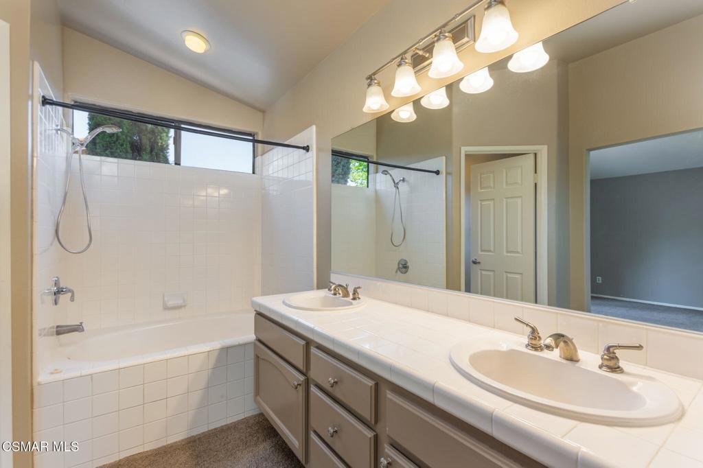 Capri West Oaks Park-832 - 832 - Residential