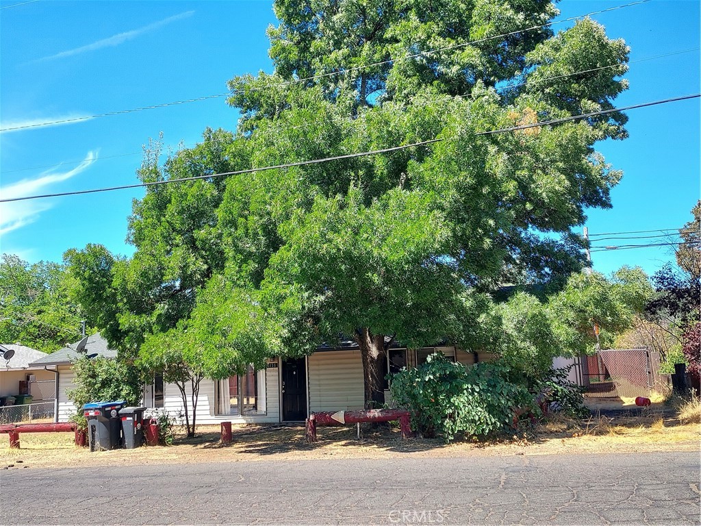 This home has an Oversize Livingroom that is Open to the Kitchen making it great for Entertaining. Patio doors to the covered patio. Skylight for natural daylight. Kitchen has dishwasher and pantry. All 3 bedrooms are good sized. Both Bathrooms have bidets. Central Cooling and Heating. 2 Stall Garage with area for a work bench. Huge Back Yard that is fenced in. Out back of the yard is Anderson Marsh full of wildlife and trails. Call for ALRAM security code.