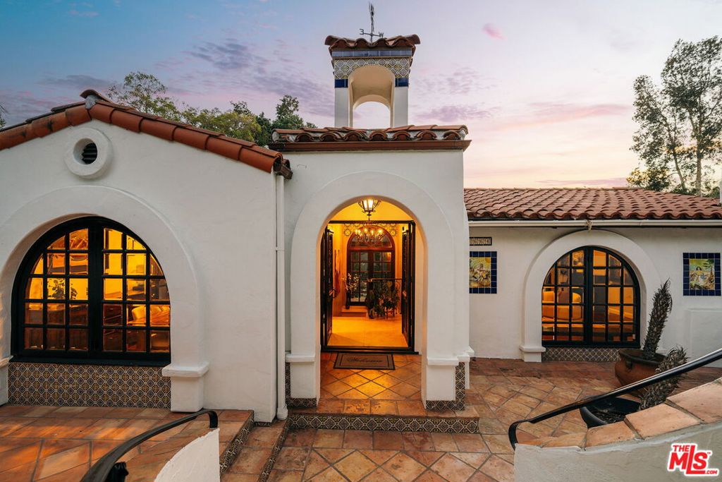1664 Las Flores Drive