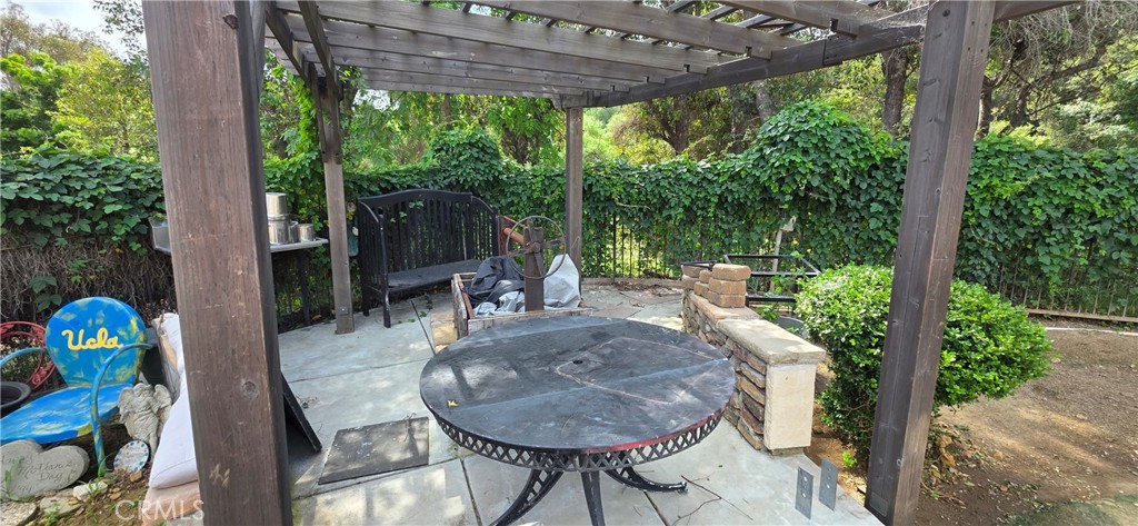 12 Franciscan Place