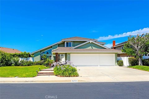Photo of 25721 Weston Dr, Laguna Niguel, CA 92677 (MLS # OC26094717)