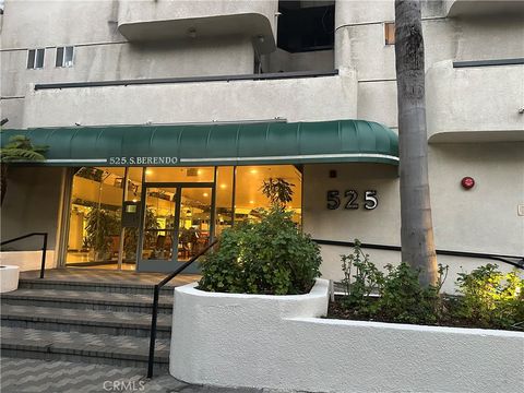 Photo of 525 S Berendo Street #314, Los Angeles, CA 90020 (MLS # PW25250301)