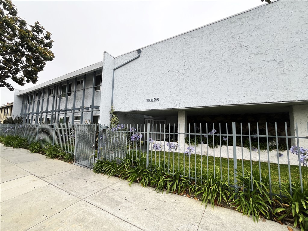 Check out this super cute and remodeled 2nd-floor 2BD 1BA Unit with newer wood-like flooring, quartz kitchen counter tops, pearly white cabinets, stainless-steel stove/oven unit. Discover a remodeled bathroom featuring a newer bathtub, toilet, wall tiles, vanity,mirror and light fixtures! All bedrooms have large closets for storage. This complex features a laundry room, refreshing blue POOL, and comes with one assigned parking spot. Convenient to 105 FWY, 405 FWY, Bicentennial Park, Kornblum School, Costco Business Center, Space X, Hawthorne Airport, El Camino College, LA Southwest College, LAX, South Bay Galleria, food, shopping, and more!
