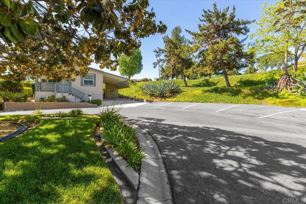 525 W El Norte Parkway 54, Escondido CA 92026