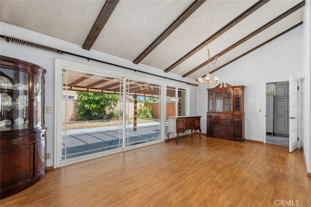 309 W Columbine