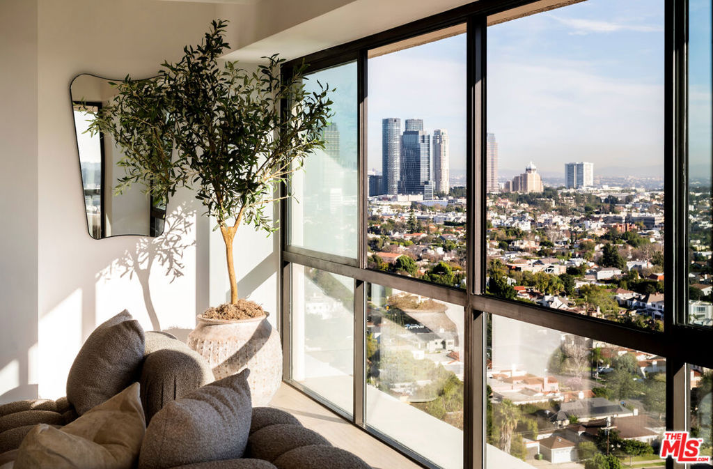 10790 Wilshire Boulevard 1604