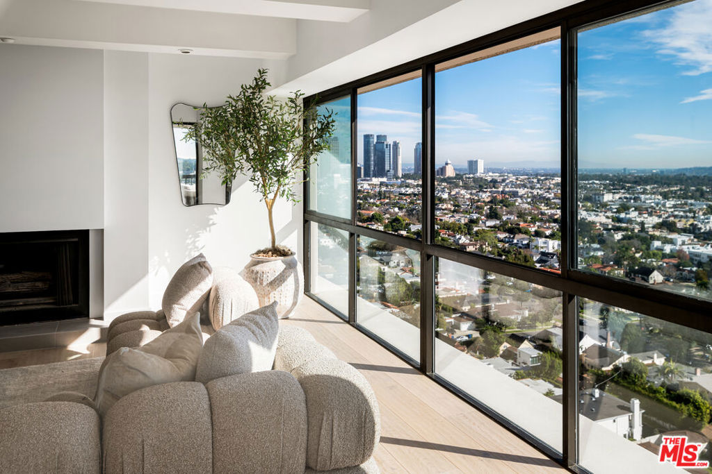 10790 Wilshire Boulevard 1604