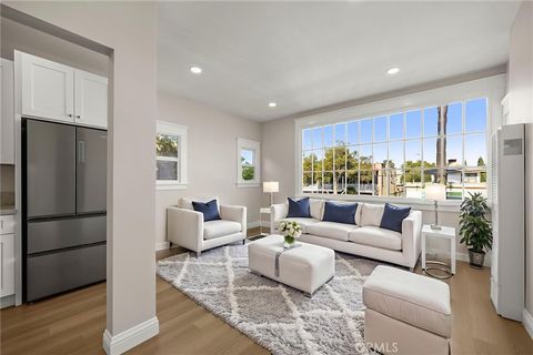 Photo of 1822 E 2nd #2, Long Beach, CA 90802 (MLS # PW26008324)