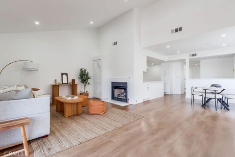 946 W 220th Street 216 Torrance CA 90502