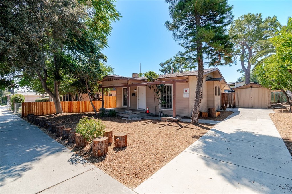 Cute Vacant Bungalow near Old Town Pasadena, Large R4 zone lot, First Time for Sale since 1966, Garage parking with large backyard, perfect for ADU. It can be purchased together with 3 adjacent houses as a large development play.
A Cute bungalow style 2bedroom+1bathroom house near Lake Ave shopping area, and just minutes away from Old Town Pasadena, Pasadena City College, and CALTECH. Currently vacant, it is ready for one lucky buyer that wants a good location house near the many amenities City of Pasadena has to offer. The property has an attractive curb appeal with a cute front yard. It has original hardwood flooring throughout (except in kitchen), a fireplace, bright living room area complete with windows A/C and ceiling fans, bright bedrooms with ceiling fans. The bathroom is a jack and jill style with access from each bedroom. It has a sizable kitchen with granite countertops and a small dining area, and a laundry room next to it. The laundry room leads to the small backyard area. This well-maintained cute bungalow style house has 910SF living space, was built in 1922 and sits on a 4706 SF R4 zone lot. It has a 1 car garage parking and a driveway for 2nd car; the detached garage would be perfect for an ADU conversion. This house is vacant and will be delivered vacant. The area has excellent demographics of ±$120,347 average household income in a 1-mile radius. Perfect for first time homebuyer or a house flipper or a developer.
This house can be purchased together with the 3 adjacent houses: 445 N Wilson Ave (vacant), 459 N Wilson Ave (tenant occupied), and 1072 E Villa St as an assemblage for a future development potential (high density zone R4 – total 4 lots will allow up to 23-units – buyer to verify). The property is located just three blocks away from Lake Ave and within walking distance of myriads of shopping and other amenities on Lake Ave and Colorado Blvd. It is within minutes from Old Town Pasadena, Rose Bowl, The Paseo on Colorado, museums, theaters, entertainments, groceries, cafes, shops, and other fantastic amenities in Pasadena. The property has superb access to FWY 210 and 110 and offers an easy commute to additional employment centers of downtown Los Angeles and adjacent cities of Burbank and Glendale via 134 Freeway. It is minutes away from FWY 110 that connect to Downtown Los Angeles.