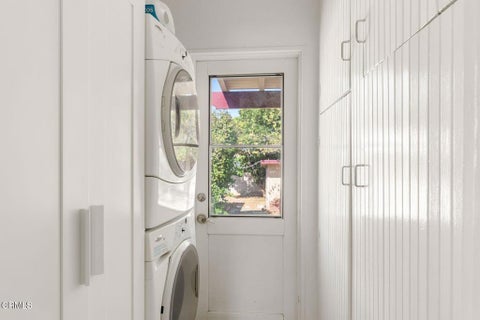 Tiny photo for 199 S Catalina Street, Ventura, CA 93001 (MLS # V1-38741)