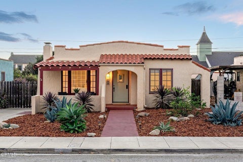 Photo of 199 S Catalina Street, Ventura, CA 93001 (MLS # V1-38741)