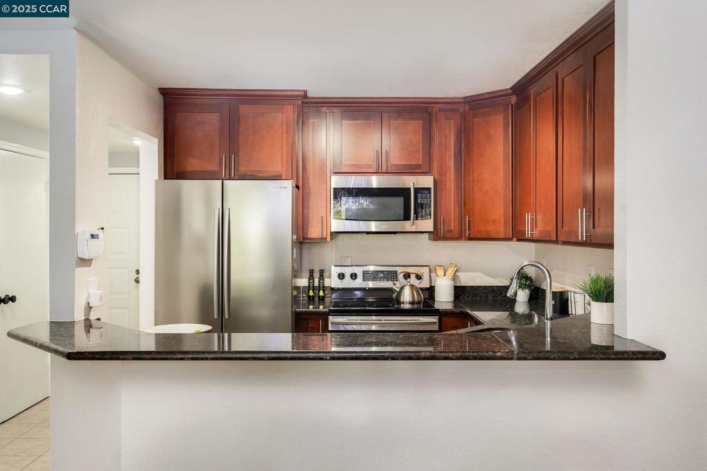 CC VILLAS - Residential