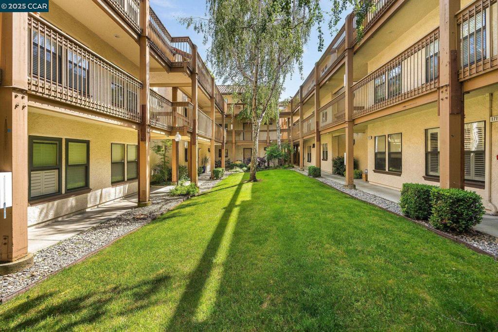 CC VILLAS - Residential