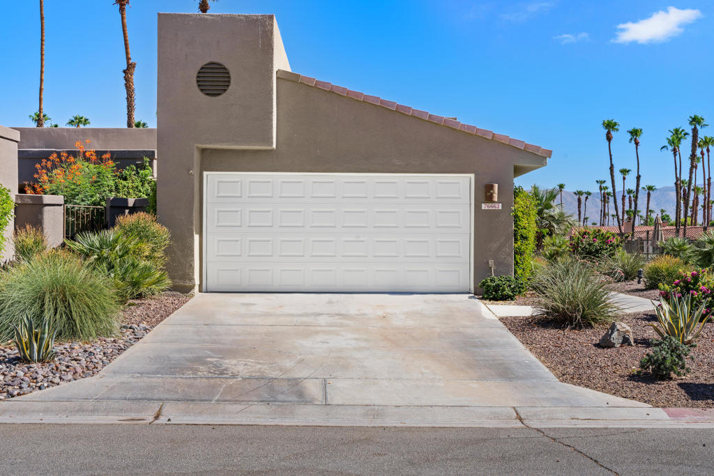 76662 Daffodil Drive