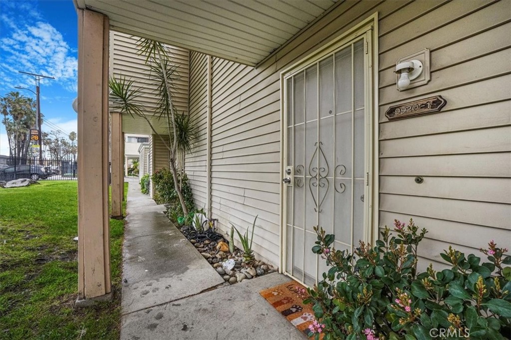 9920 Sepulveda Boulevard 1