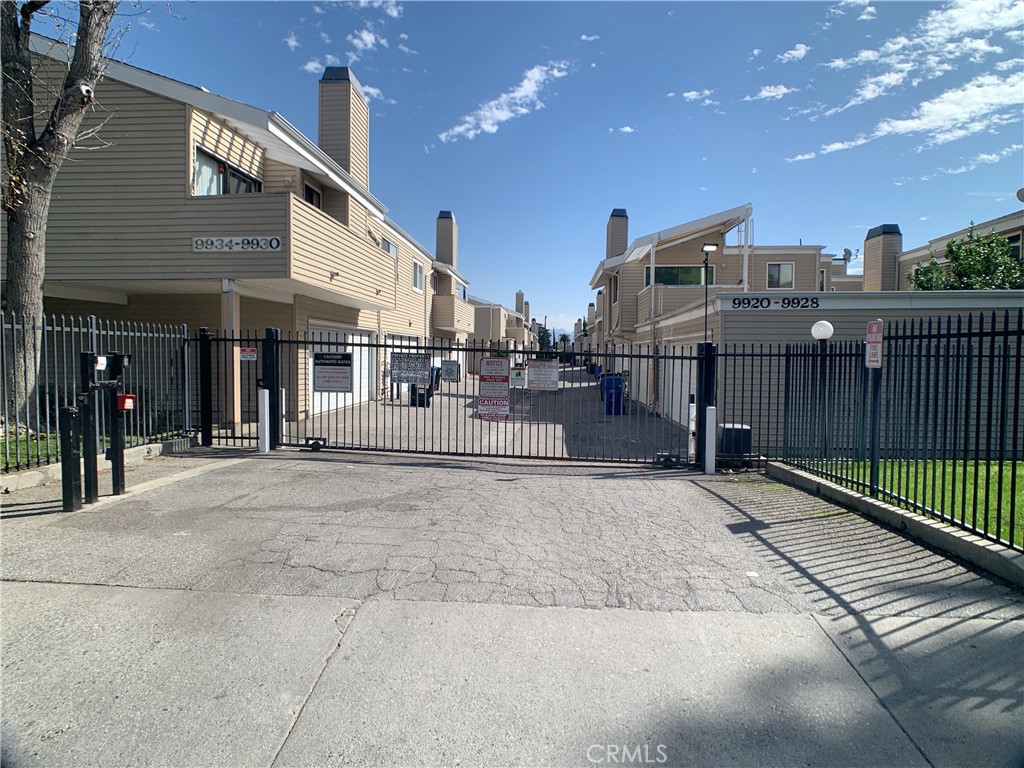 9920 Sepulveda Boulevard 1