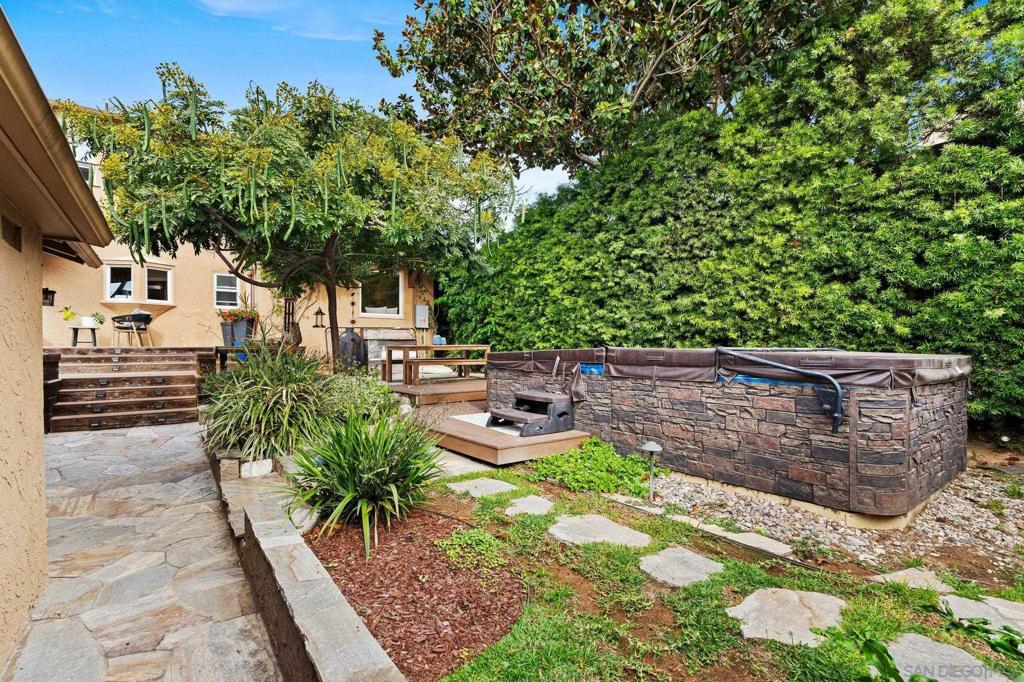 Ocean Beach - Residential